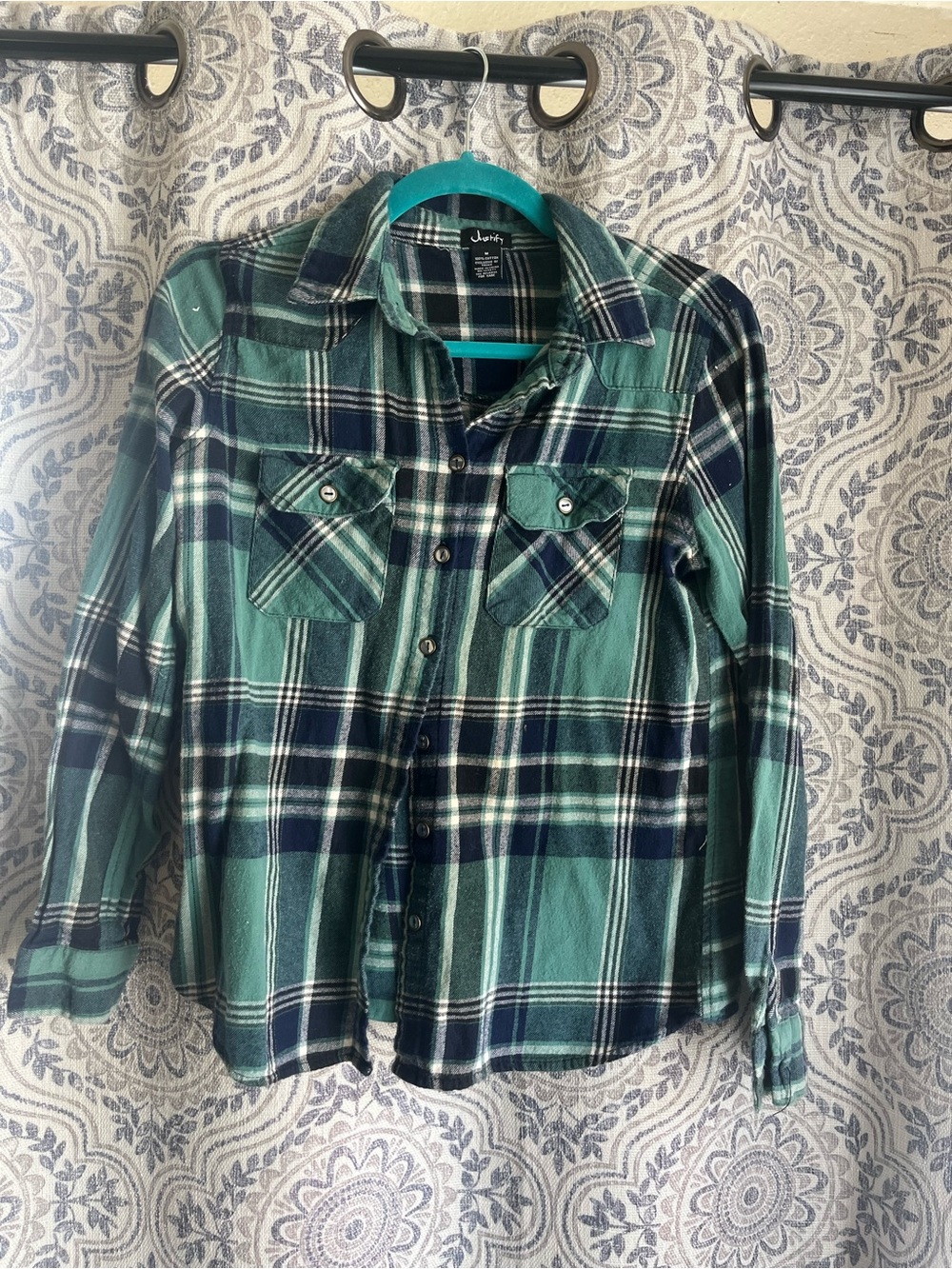 Justify Green and Navy Plaid Button-Down Shirt